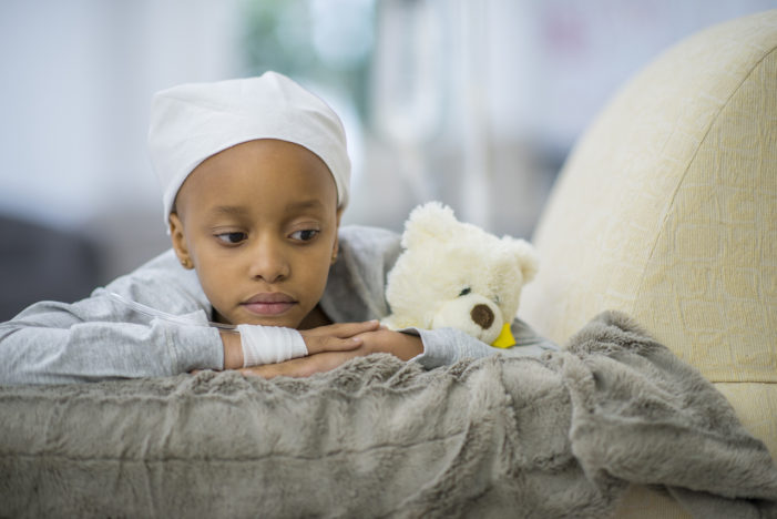 پرستاری از کودک دارای سرطان